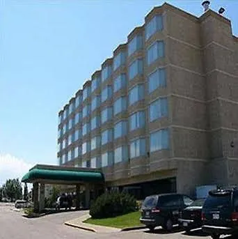 Edmonton Hotel & Convention Center Edmonton 3*,  Canada