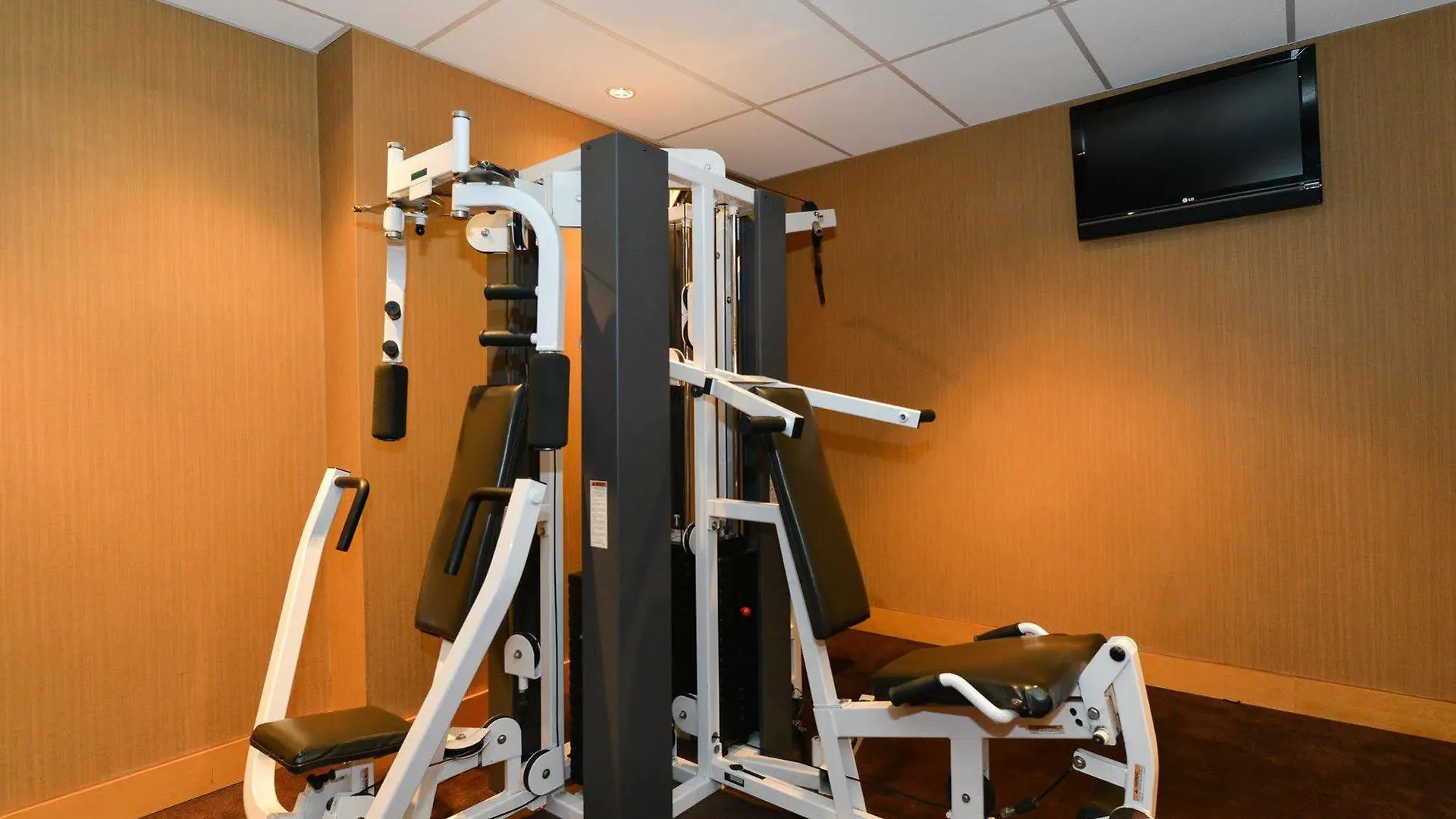 Edmonton Hotel & Convention Center Edmonton